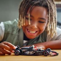 LEGO® Speed Champions 77250 Pretekárske auto MoneyGram Haas F1® Team VF-24 (4)