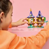 LEGO® ǀ Disney Princess 43294 Rapunzel a jej mini veža (3)