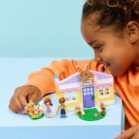 LEGO® Friends 42679 Hotel pre zajačikov v mestečku Heartlake (1)