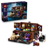 LEGO® Wednesday 76785 Vec a jeho byt