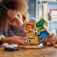 LEGO® Harry Potter™ 76462 Erb fakúlt Rokfortu (2)
