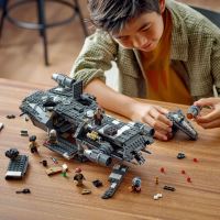 LEGO® Star Wars™ 75374 Onyx Cinder (3)