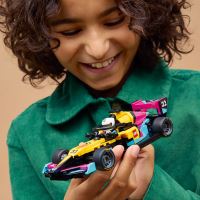 LEGO® Speed Champions 77258 Pretekárske auto LEGO® F1 ACADEMY™ (2)