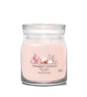 Yankee Candle Pink Sands Signature stredná sviečka 368 g